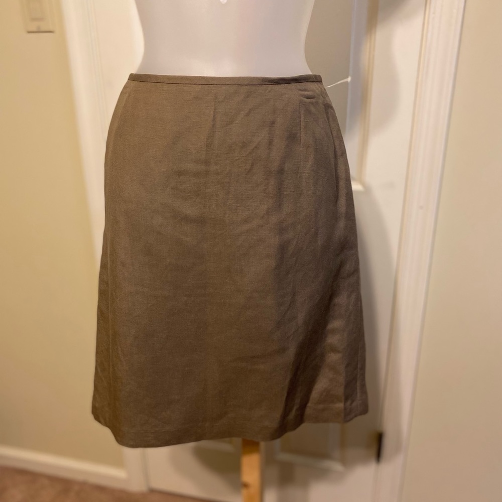 Woman’s tan color linen pencil midi skirt, Size: 6P